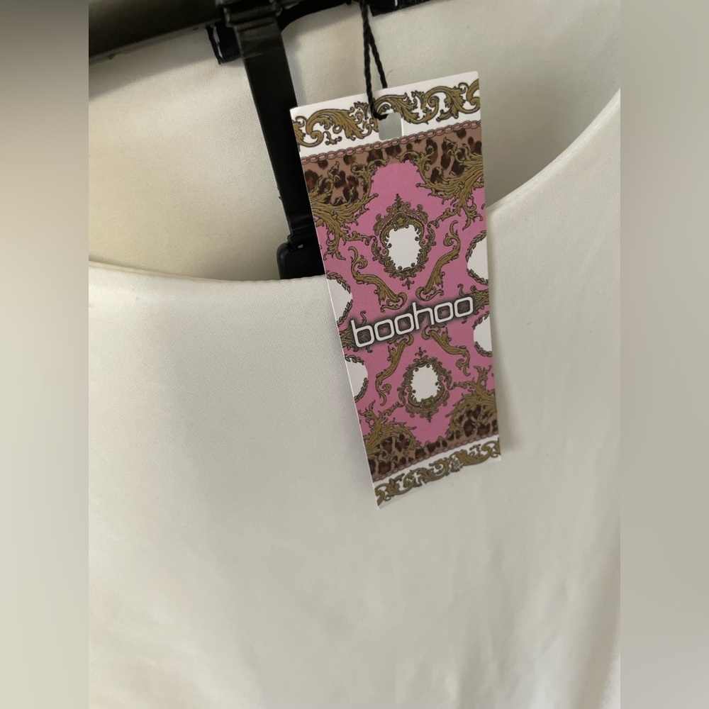 NWT Long Sleeve Crew Neck Bodysuit - Picture 5 of 5